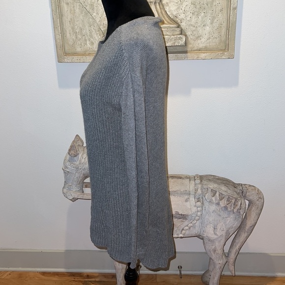 LOFT gray long ribbed sweater longer back long sleeves Sz S - Picture 3 of 7